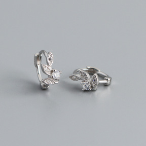 JE8703aikh-Y10  925 Silver Earrings  WT:1.1g  10.6*11.6mm  EH1609