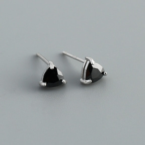 JE8743bhip-Y10  925 Silver Earrings  WT:0.77g  6mm  EH1710