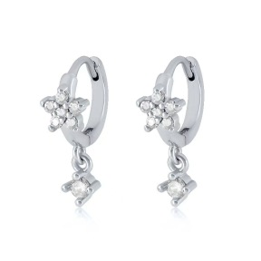JE8794bipa-Y28  925 Silver Earrings  WT:1.3g  6*16mm   
KE22150