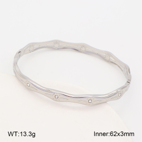 2BA403203bhia-328  Stainless Steel Bangle